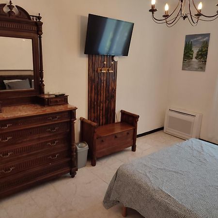 La Pergola Bed & Breakfast Valros Bagian luar foto